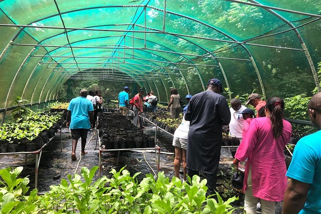 Queen Elizabeth II recognizes Seychellois as exceptional island conservation volunteer