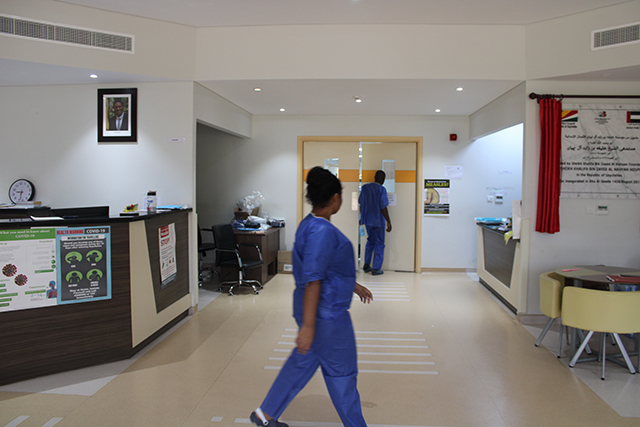 Applause rings out in Seychelles for healthcare workers battling COVID-19