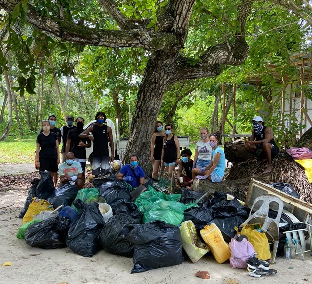 A group called ‘Fresh Focus’ is working to keep Seychelles’ Praslin island clean