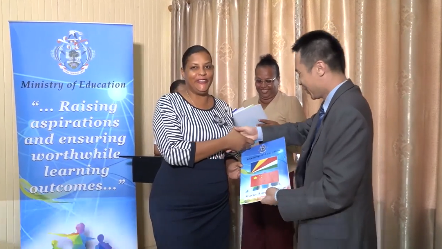 8 ansenyan TVET pe al swiv en formasyon 3 mwan Lasin 8 ansenyan TVET pe al swiv en formasyon 3 mwan Lasin