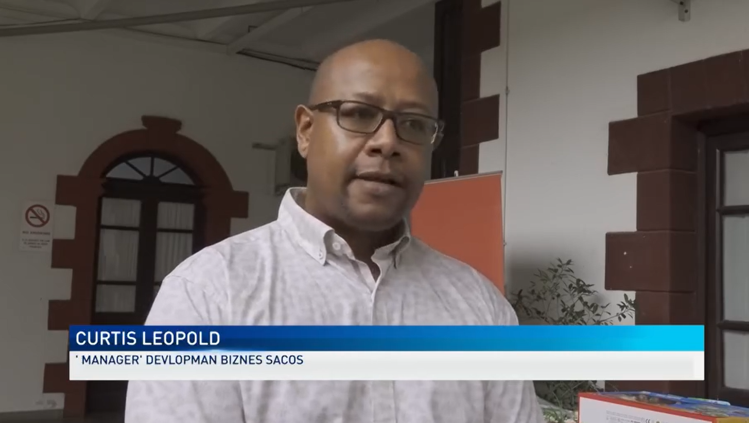 Lazans Swen Lasante in resevwar en donasyon