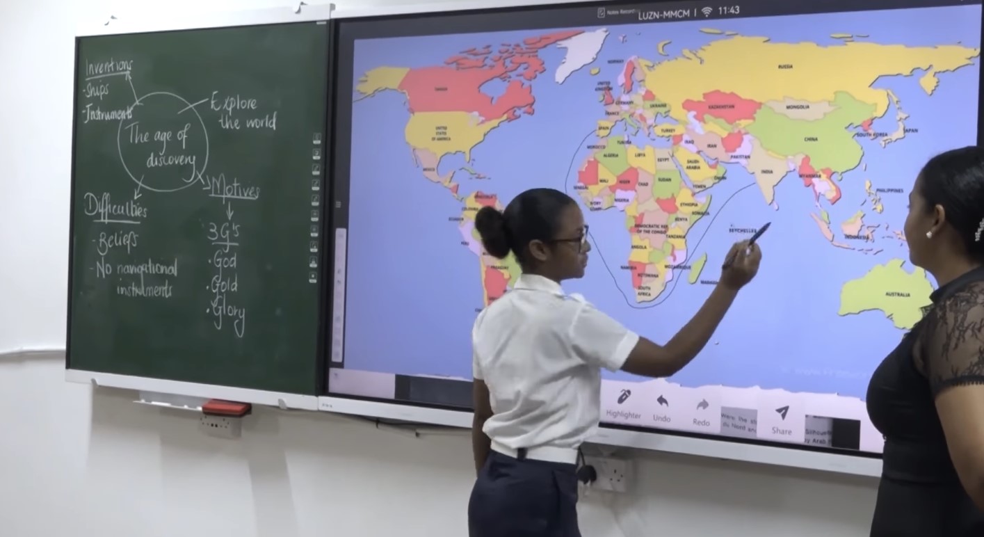 Lansman proze Smart Education