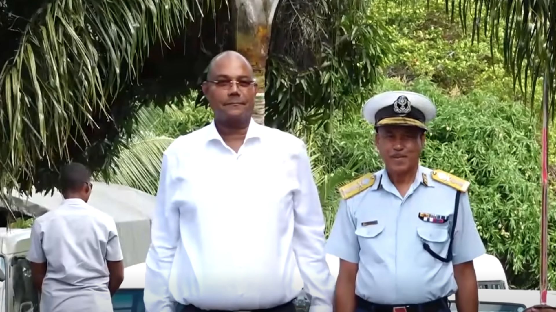 Prezidan Larepiblik, Patrik Herminie, i dir ki nou lwayote i anver konstitisyon e devwar solannel solda se pou defann nou konstitisyon