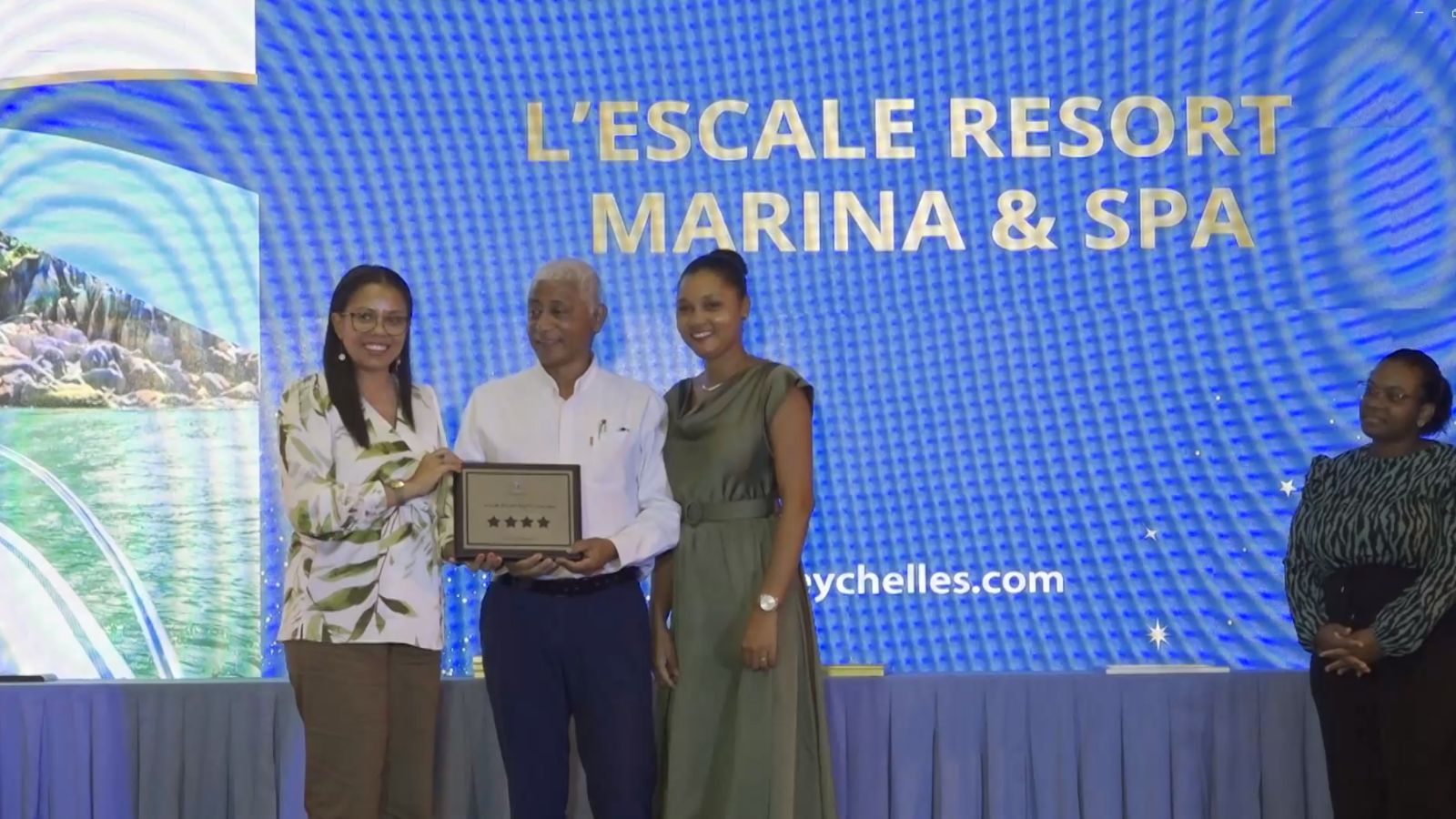 Letablisman touristik ki form parti progranm grad in ganny rekonnet pour zot zefor kontinnyel