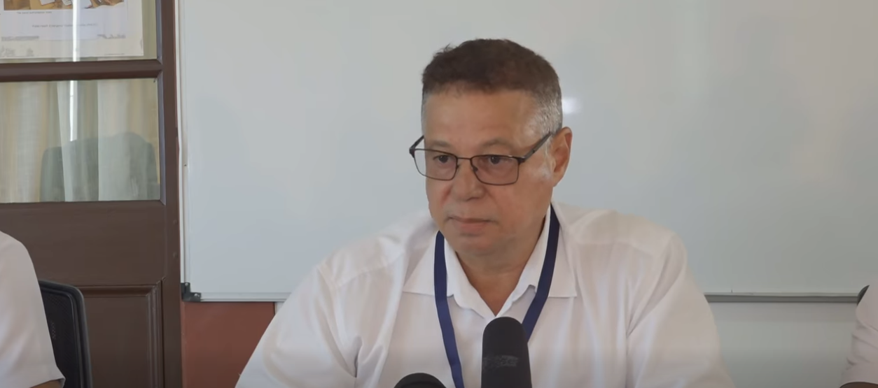 Logmantasyon dan lakantite dimoun ki pe raport klinik avek chikungunya, dengue e zika