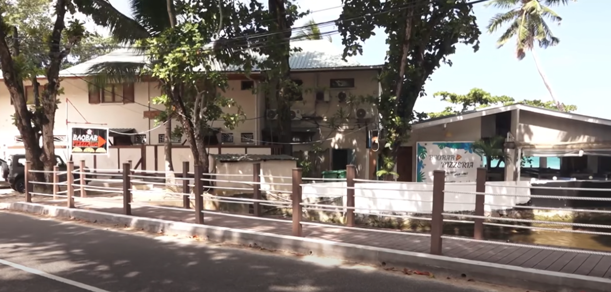 Footpath Beau Vallon