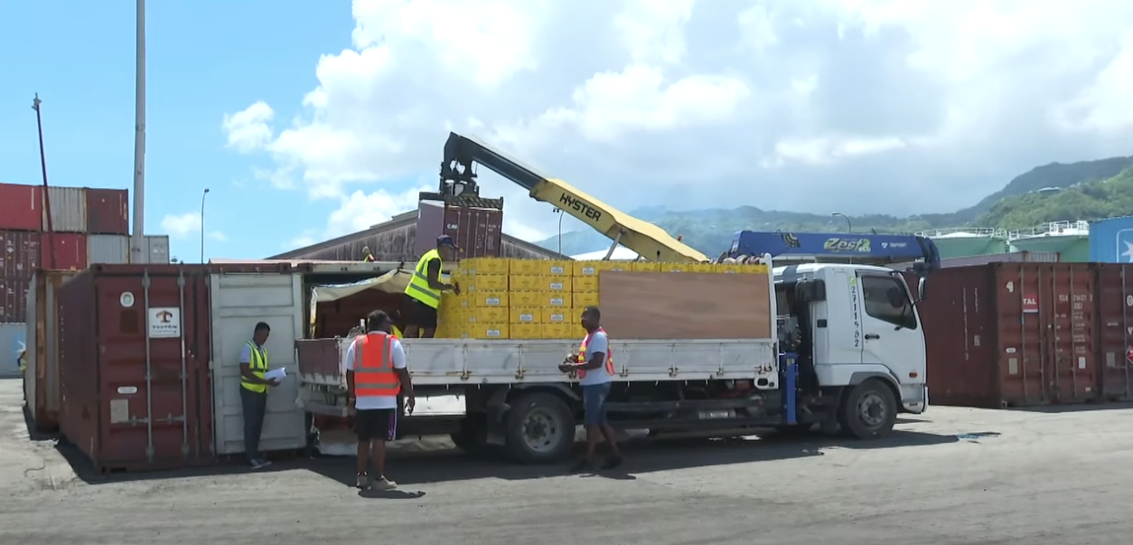 Latelye 3 zour lo baryer komers (NTBs)