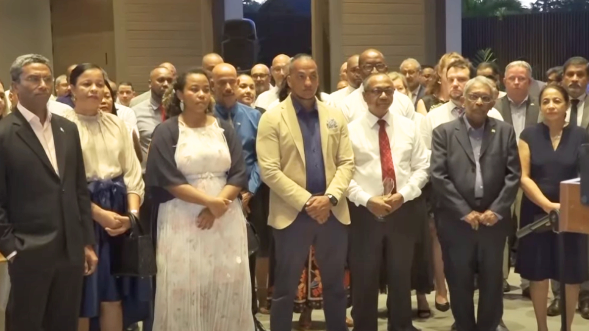 Minister Zafer Etranzer ek Dyaspora in rekonnet sipor e langazman kontinyel ki bann manm kor diplomatik i donn Sesel.