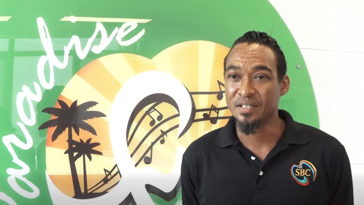 Sa lannen, travayer SBC i espekte konmans bouz dan nouvo batiman SBC House, Union Vale.