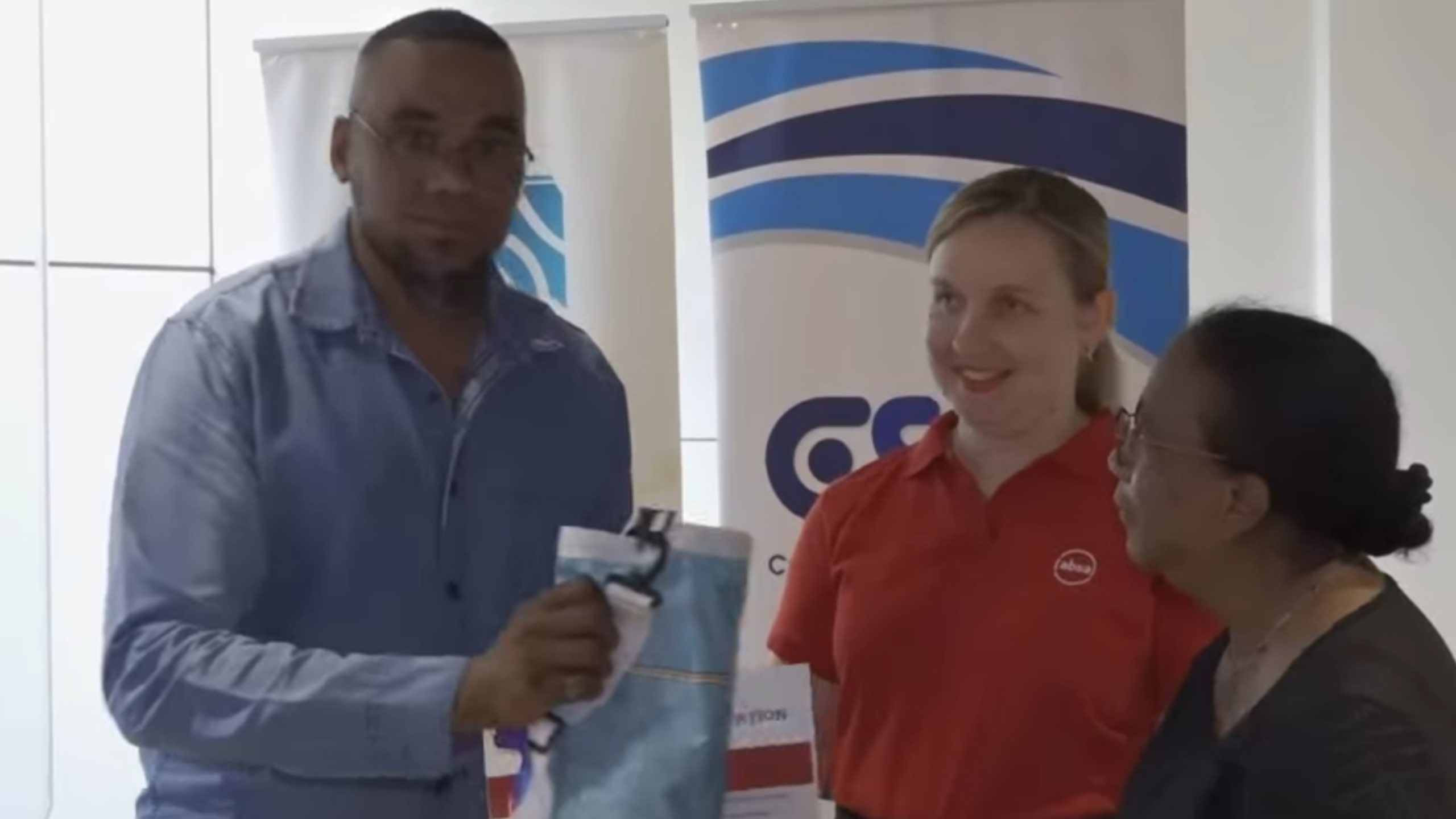 Louvertir lekspozizyon avek tit “Active Ta Francophonie ” dan Galeri Nasyonal Sesel dan Bibliotek Nasyonal.