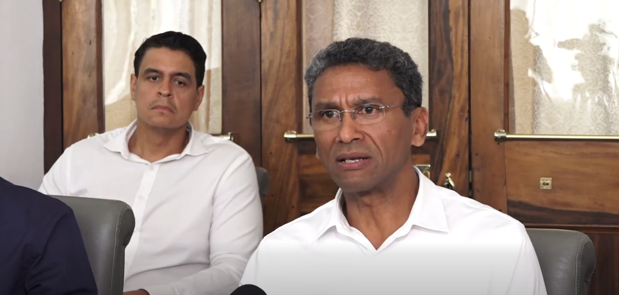 Konsey Minis latak Iran