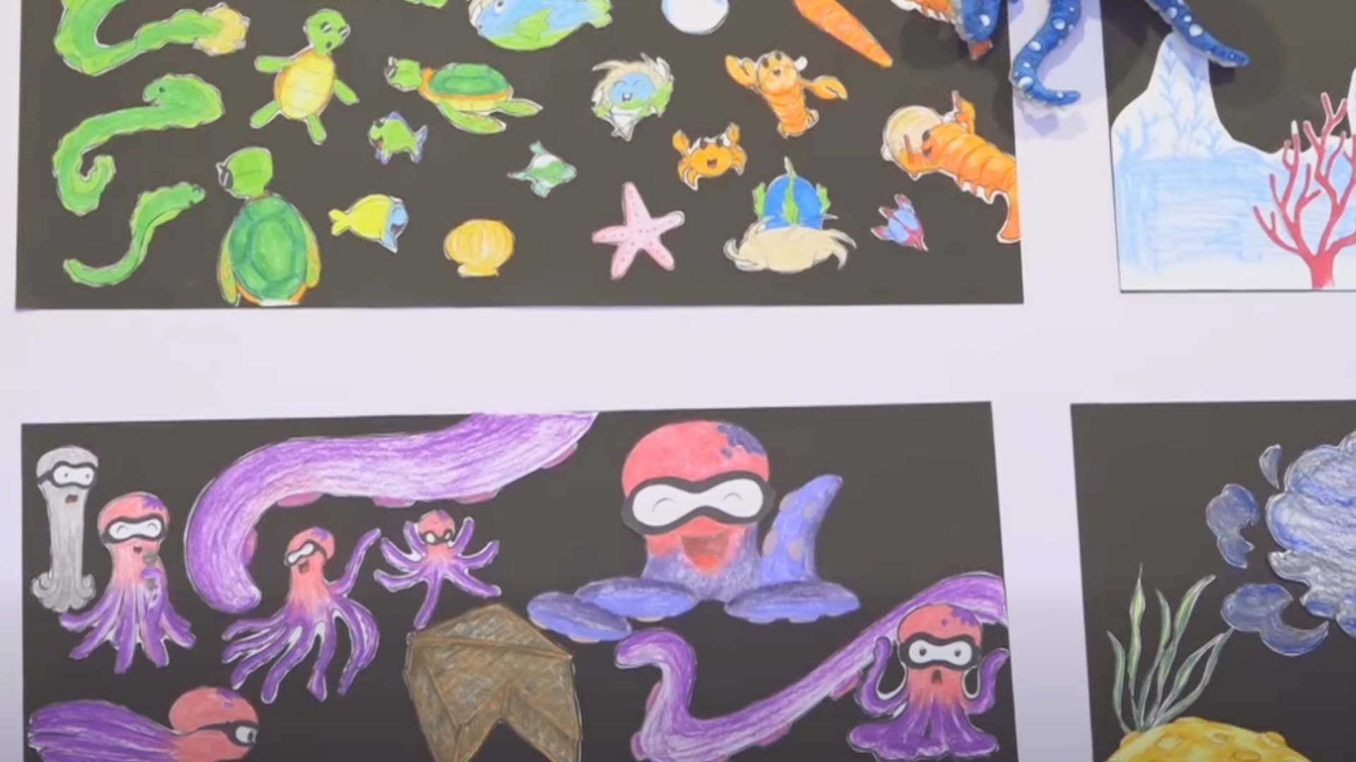 Bann zenn artis sorti Lenstiti Lar ek Design (SIAD) in prezant zot nouvo ilistrasyon pour en liv zistwar zanfan dan en legzibisyon.