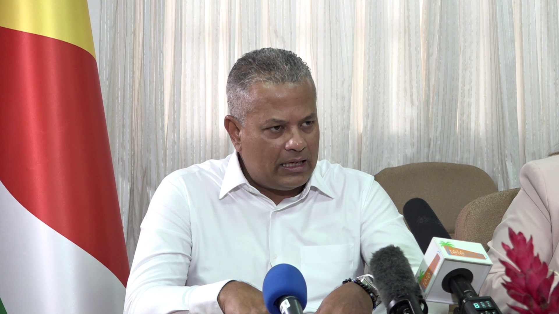 Konsey Minis in aprouv en laranzman pou stabiliz sistenm lazans proteksyon sosyal.