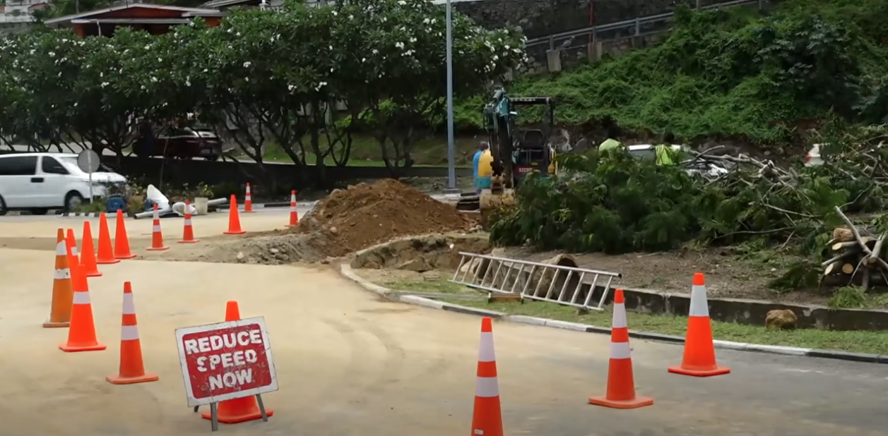 PUC in donn en mi-z-azour lo travay dirzans ki in bezwen fer lo en tiyo ki ti’n kase kot ron pwen Union Vale.