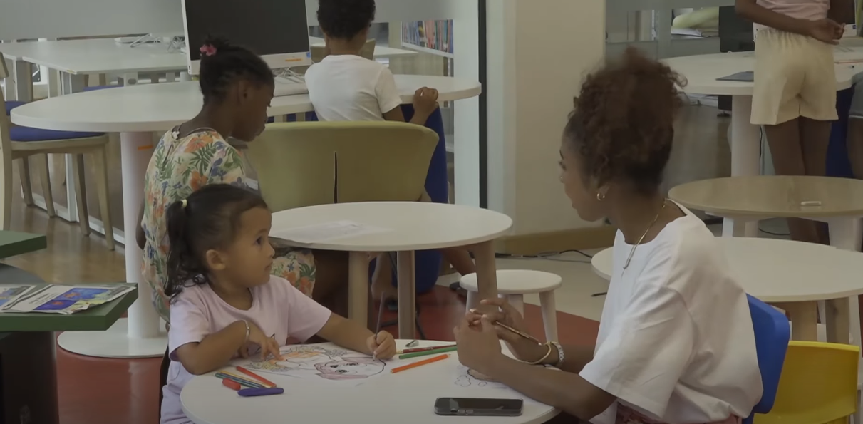 Lazournen Mondyal liv e drwa doter