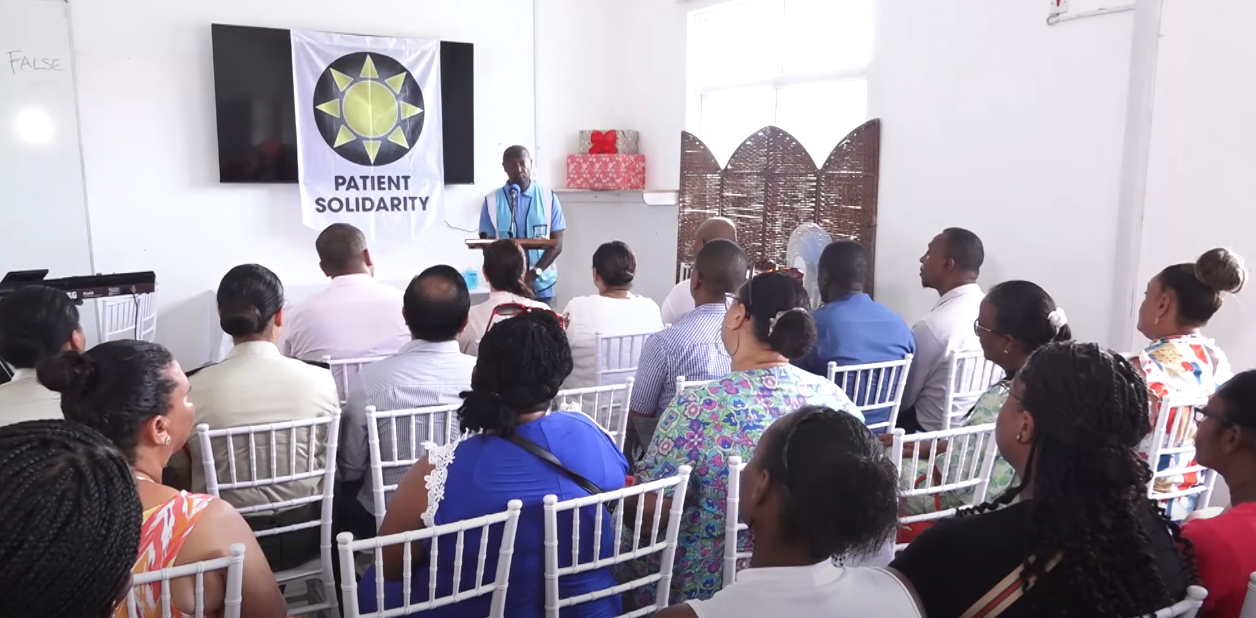 Omwen 300 fanm lo Mae, Praslin ek La Digue, pou ganny plis konesans lo manyer pou fer bann swa pli an bonn sante pou zot lekor e osi zot fanmiy.