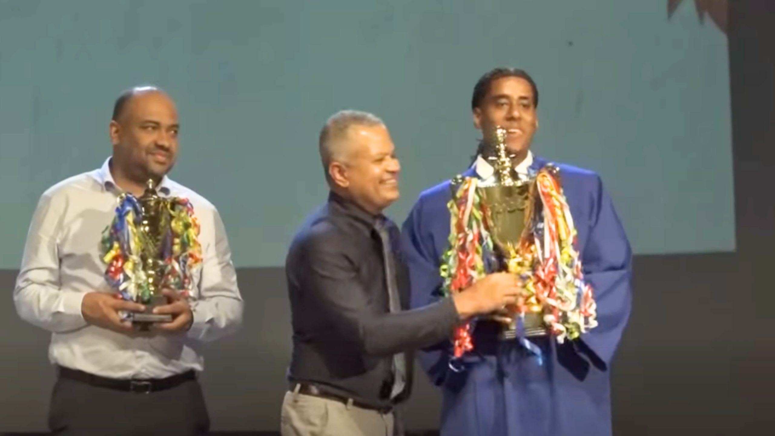 Nishawn Charles i ganyan Lakoup Prezidan pour Lenstiti pour Lagrikiltir e Ortikiltir (SIAH)