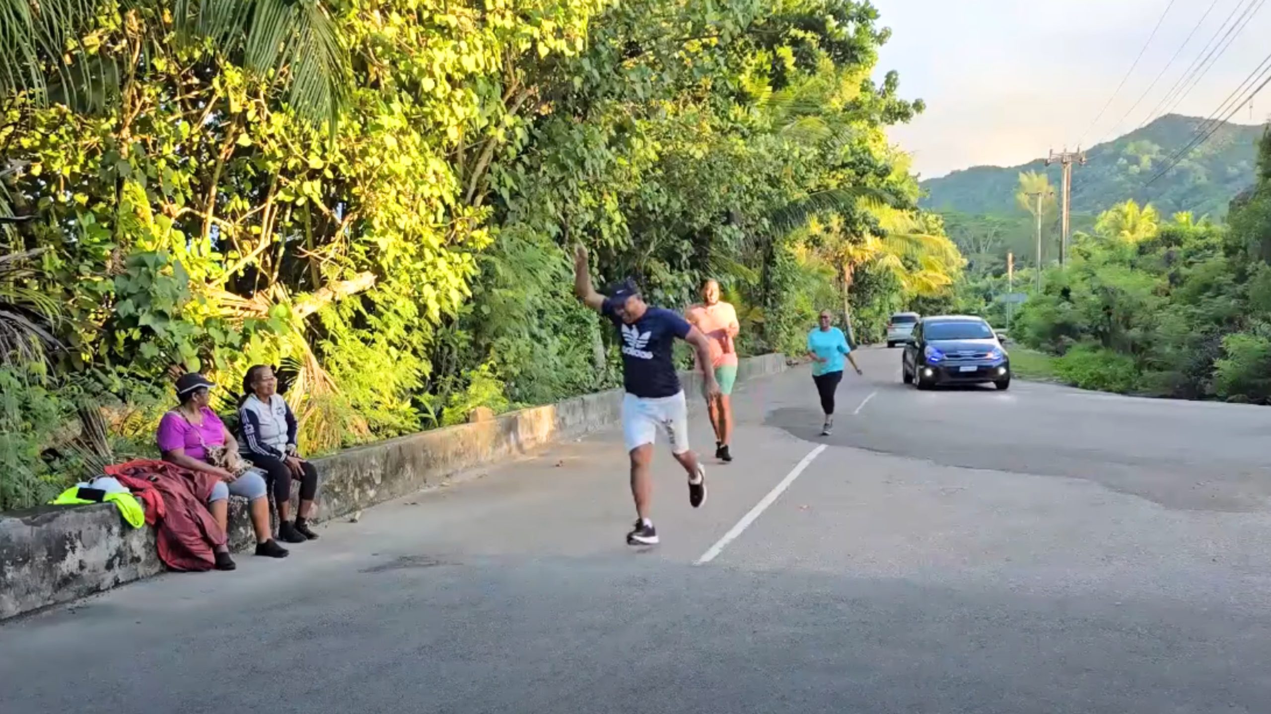 Lasosyasyon Solidarite Pasyan i’n vin avek en nouvo linisyativ, sa fwa si Praslin, pour ankouraz dimoun pour fer plis legzersis pour zot byennet.