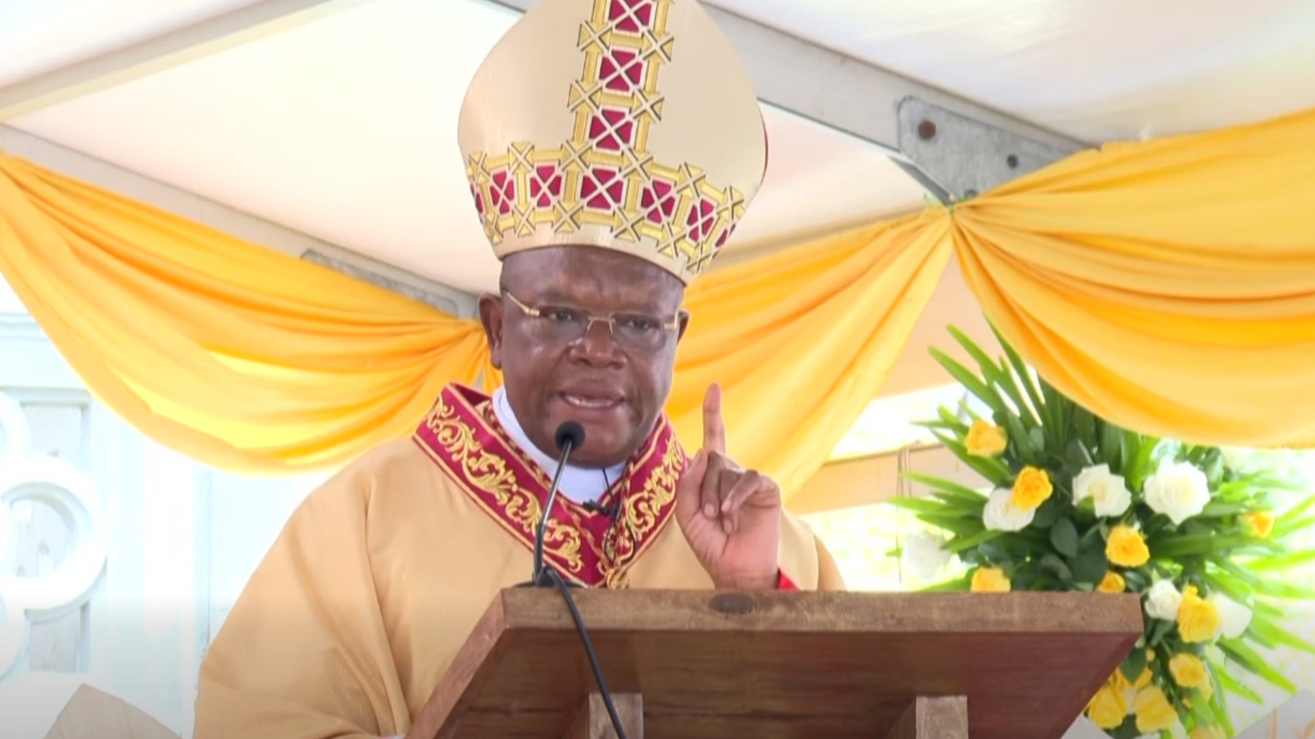 Levek Landry Rasamison in pran sarz Dyosez Port Victoria swivan son konsekrasyon koman Levek.