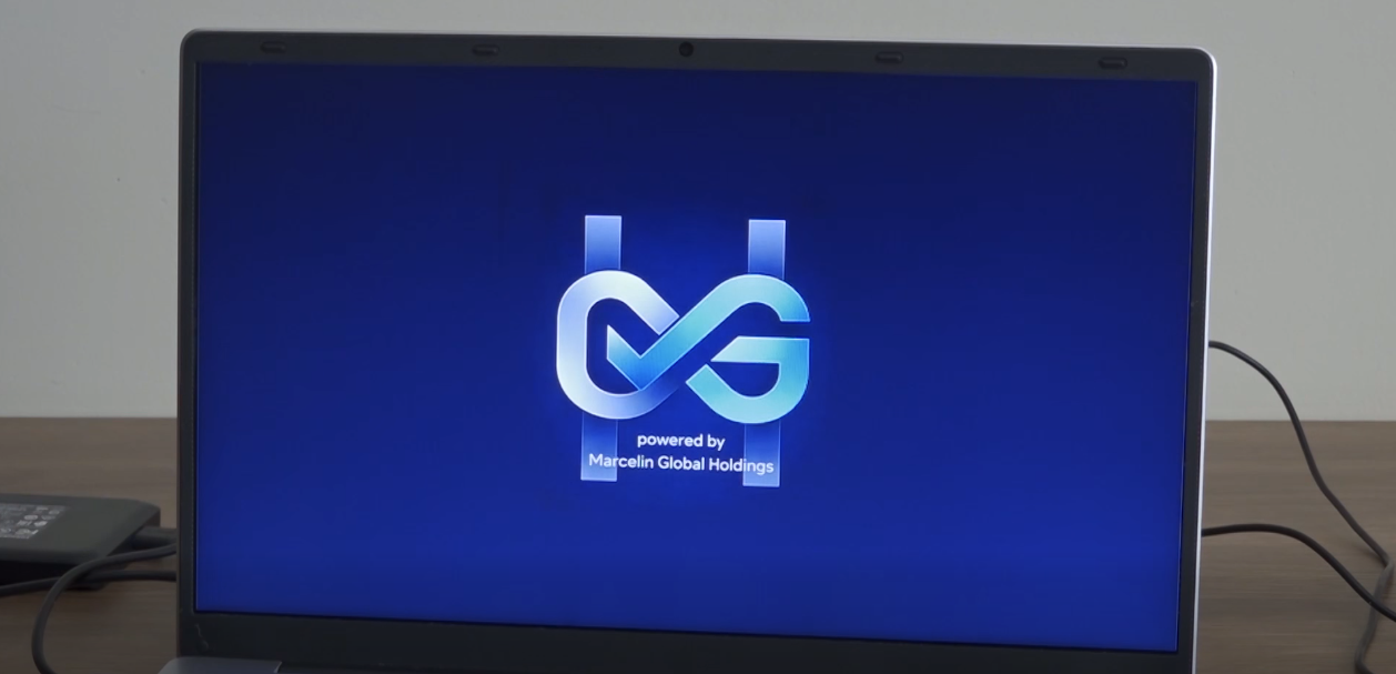 MGH, I en mark laptop devlope par  en group zenn antreprener Seselwa