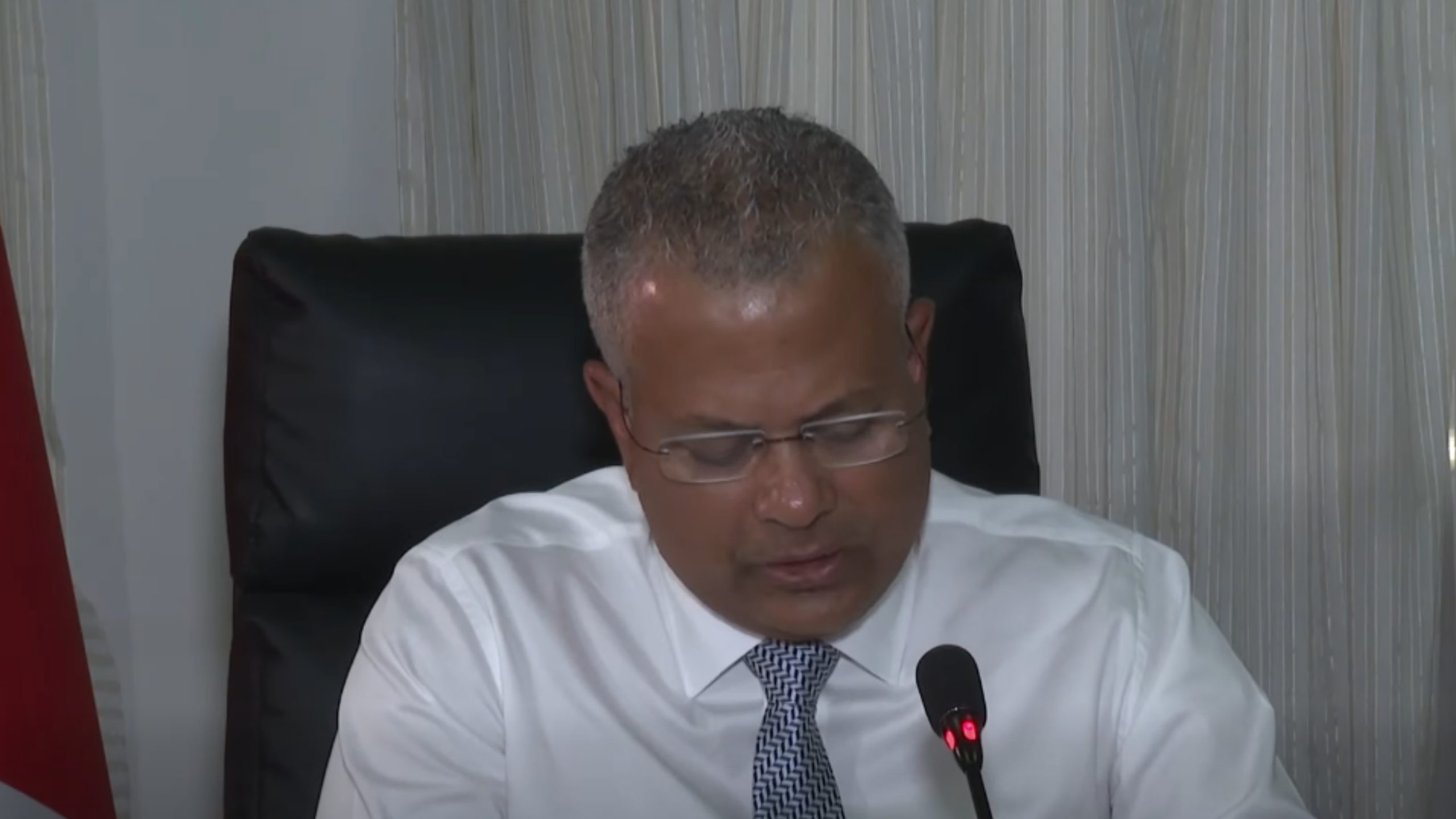 Lasistans finansyel baze lo bezwen pour bann zanfan kin ganny dyagnoz koman otizm