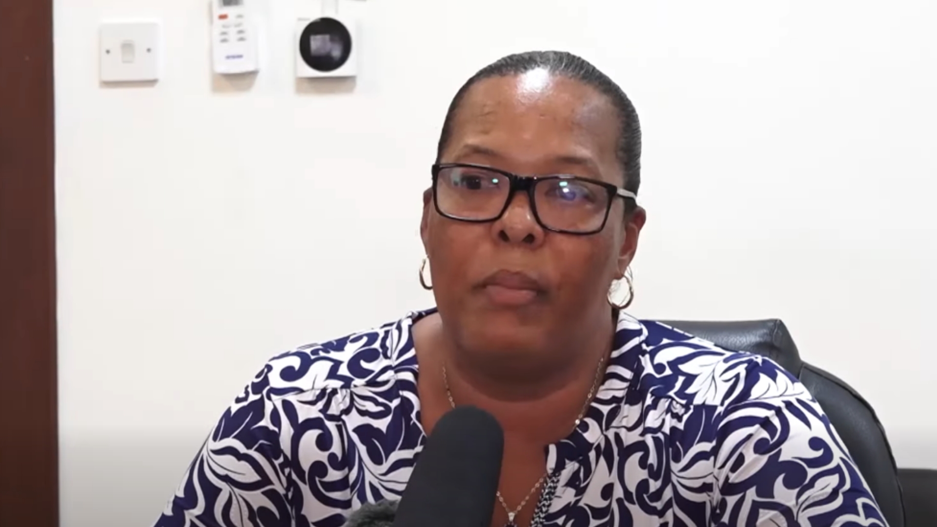 Younit ki siperviz ‘procurement’ kot Minister Finans, pe ankouraz la sosyete pou partisip dan zot survey. Younit ki siperviz ‘procurement’ kot Minister Finans, pe ankouraz la sosyete pou partisip dan zot survey.